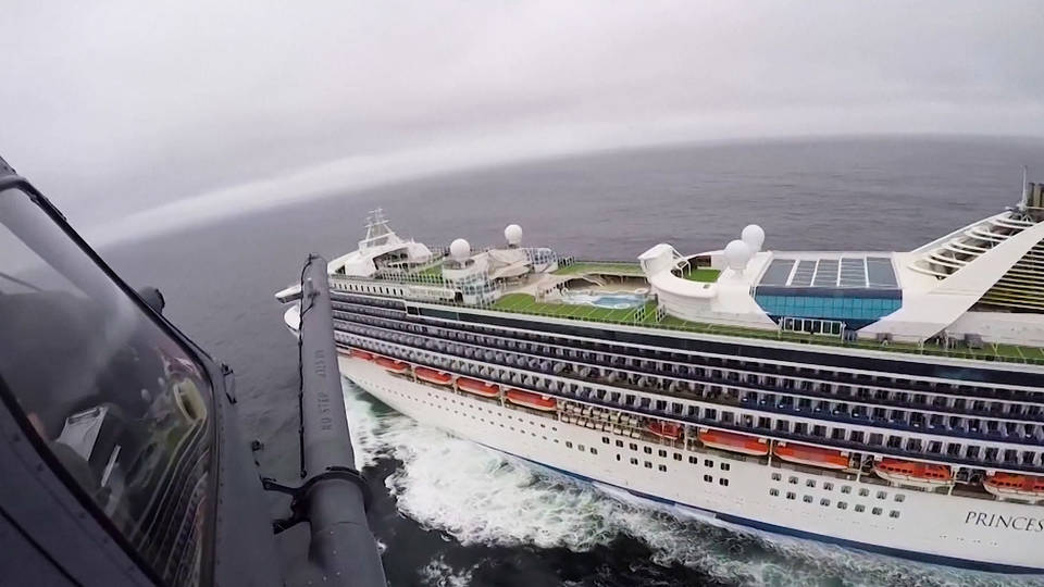 h1 3500 cruise ship passengers quarantined off california coast over coronavirus fears